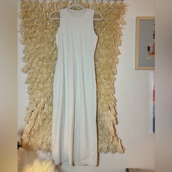 Lululemon•All Aligned Ribbed Midi Dress• Nulu Contour Rib• Bone NEW•NWOT•Size 6 - Picture 5 of 15